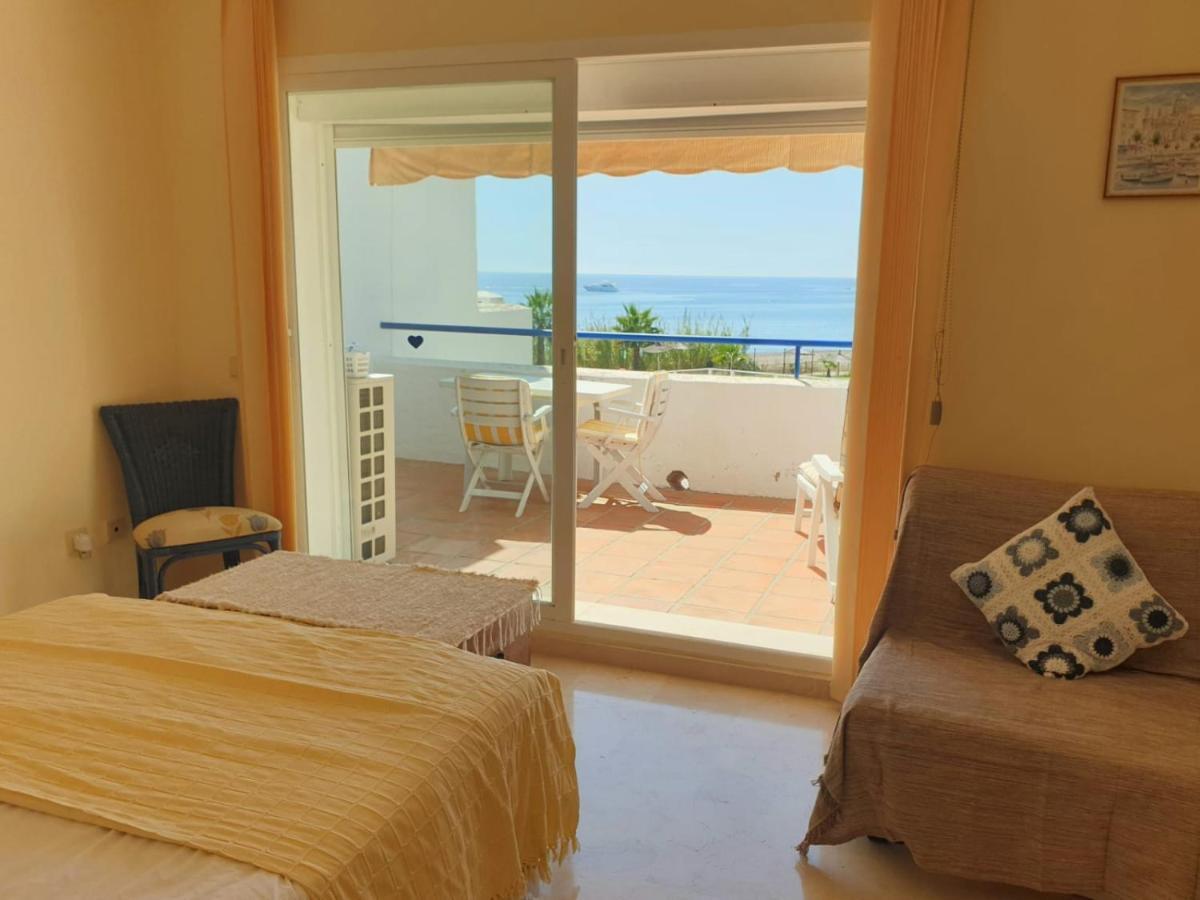 Casitamar Frontline Beach House Rental Casares Costa Near Estepona Bahia de Casares Exteriér fotografie